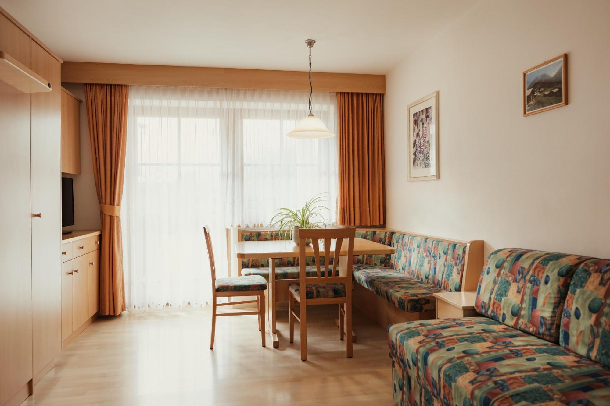 Residence Costa Burjada Colfosco Eksteriør bilde